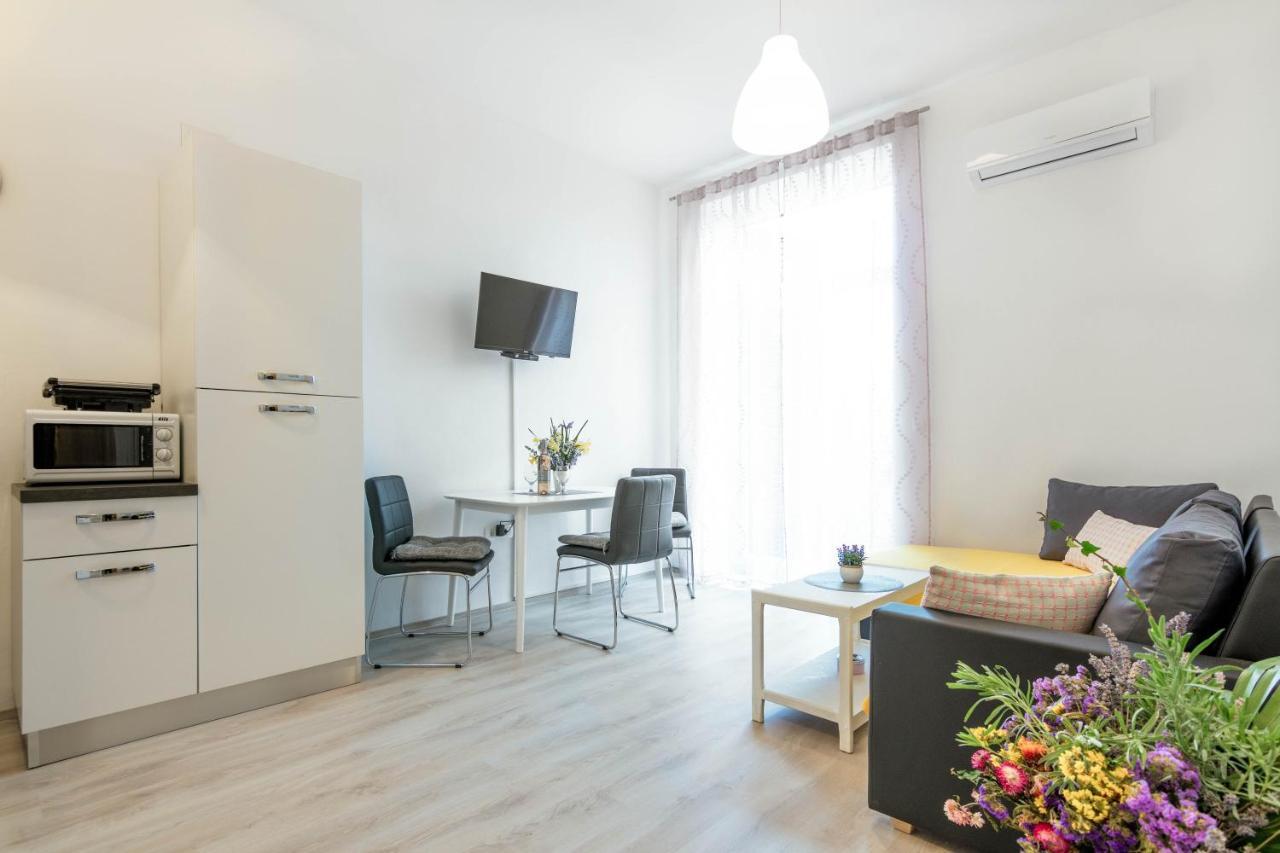Apartment Ana Πούλα Εξωτερικό φωτογραφία