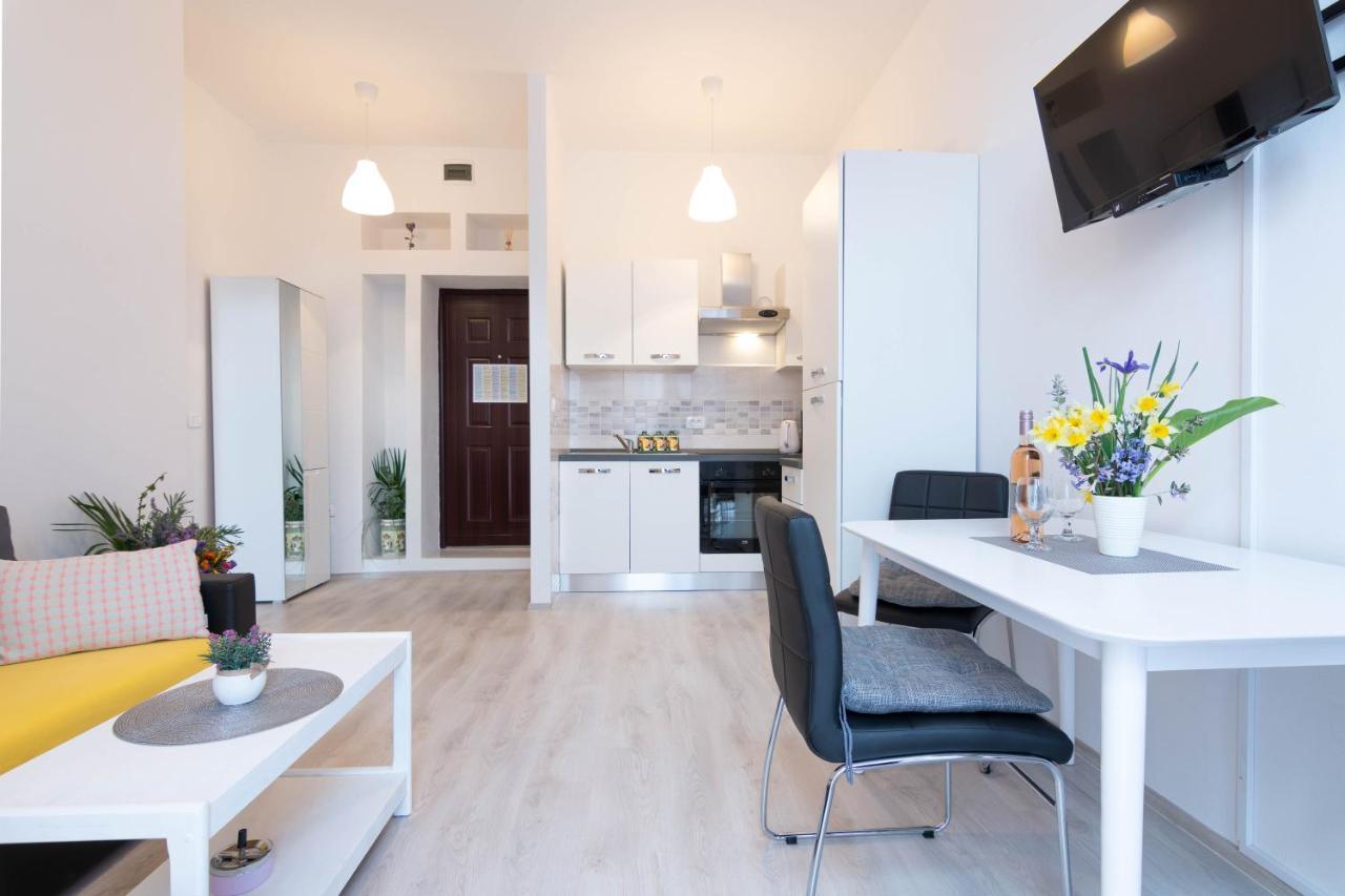 Apartment Ana Πούλα Εξωτερικό φωτογραφία